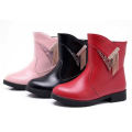 Vente chaude enfants pas cher belles bottes en cuir rose pour les petites filles